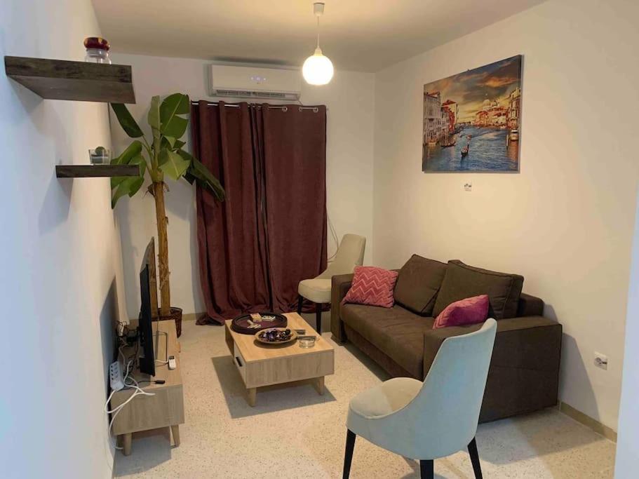 Appartement 5 Lits Climatise Salon 2Chambres Cuisine Equipee Sdb Staoueli Εξωτερικό φωτογραφία